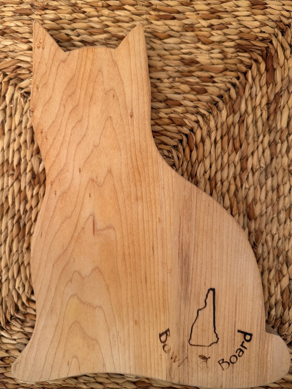 Bowl and Board Wooden Cat-Shaped Cutting/Serving Board - Natural Brown